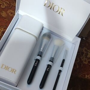 NIB Dior White and Black Makeup Brush Set